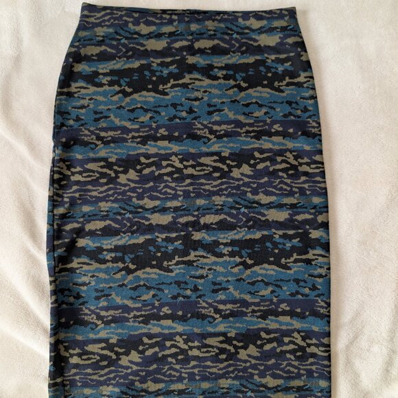 Dresses & Skirts - 3/$30 Knit stretch pencil skirt